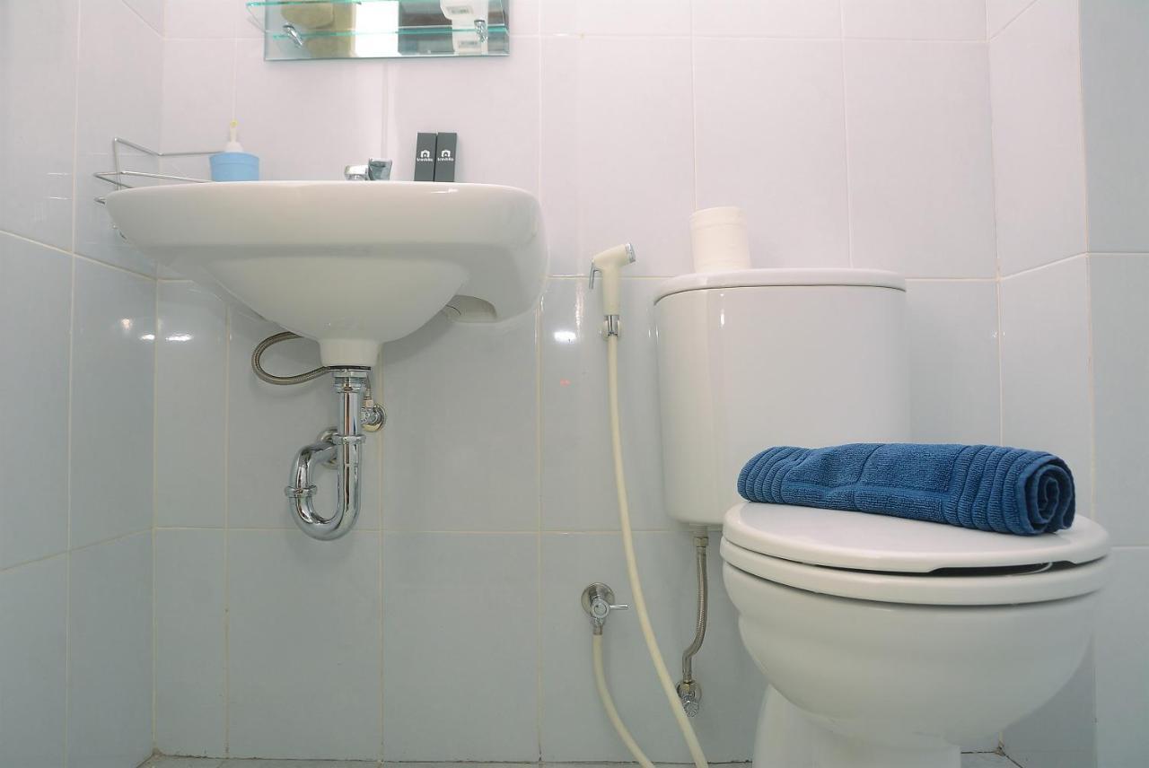Apartemen Cozy And Minimalist Patraland Urbano Near Station By Travelio